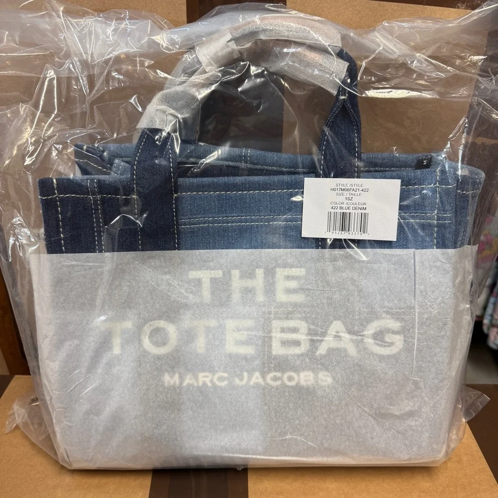 Marc Jacobs The Denim Medium Tote Bag - Picture 9 of 13